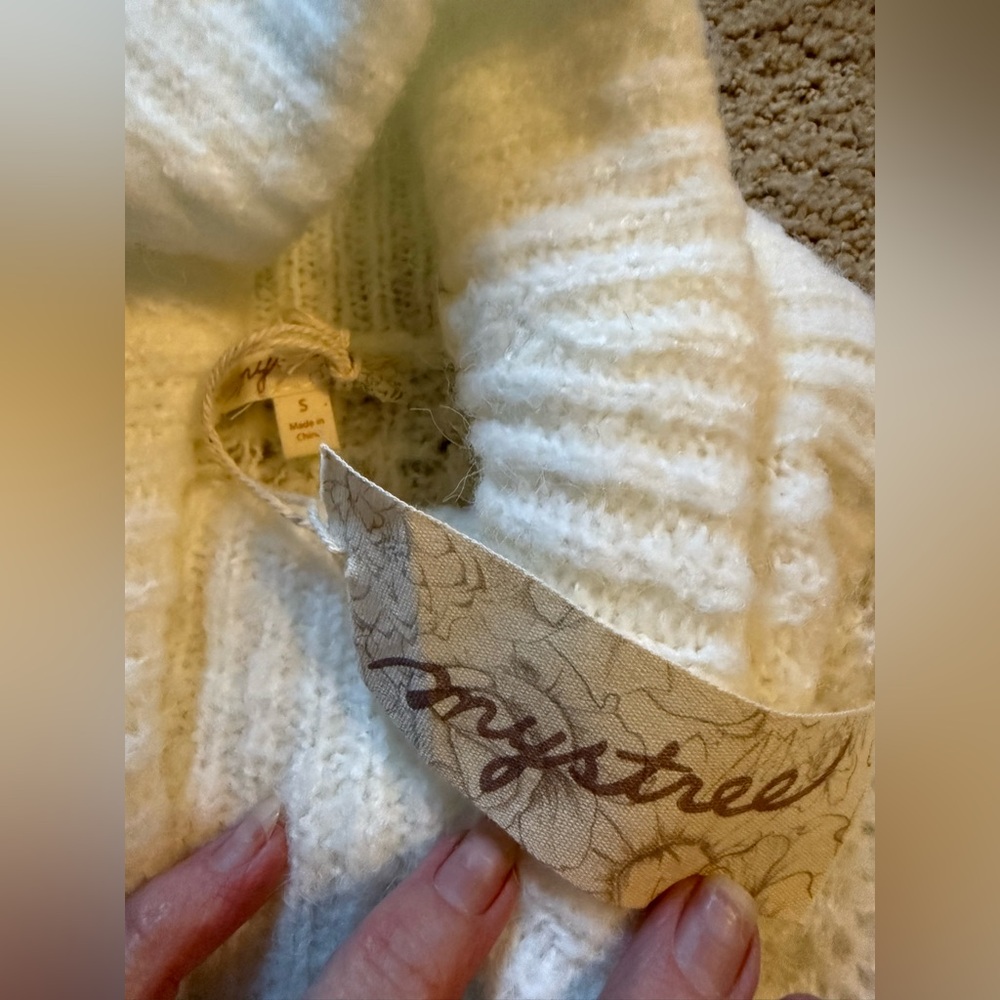 Mystree Cream Ruffled Turtleneck Sweater - Picture 3 of 4